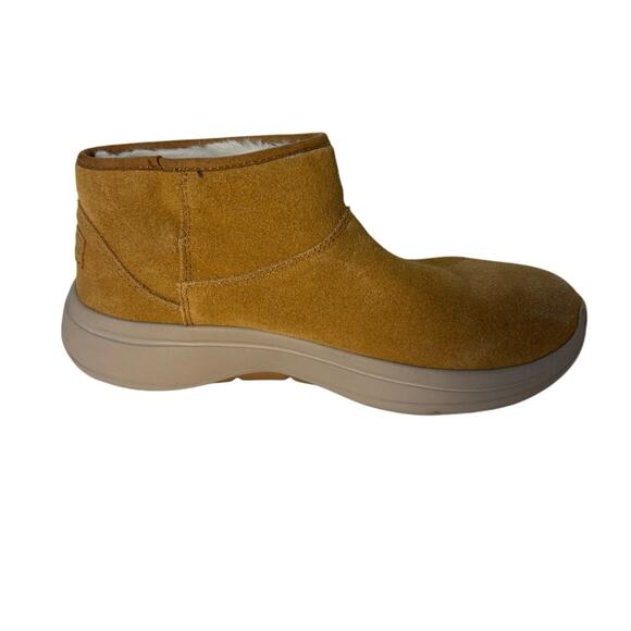 Sketchers Women Ankle Slip Bootie Camel Brown Shearling Snow Suede Boot size 7 - Picture 6 of 8